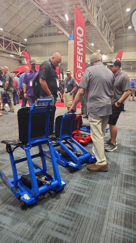 Attendees checking out the Pro 500 at EMS World Expo